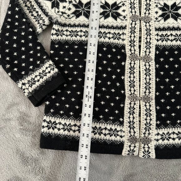 Cambridge Dry Goods 100% Wool Fair Isle Nordic Hook Front Sweater SMALL Cardigan - Picture 6 of 7
